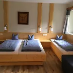Zum Fuhrmann * Neustift im Stubaital